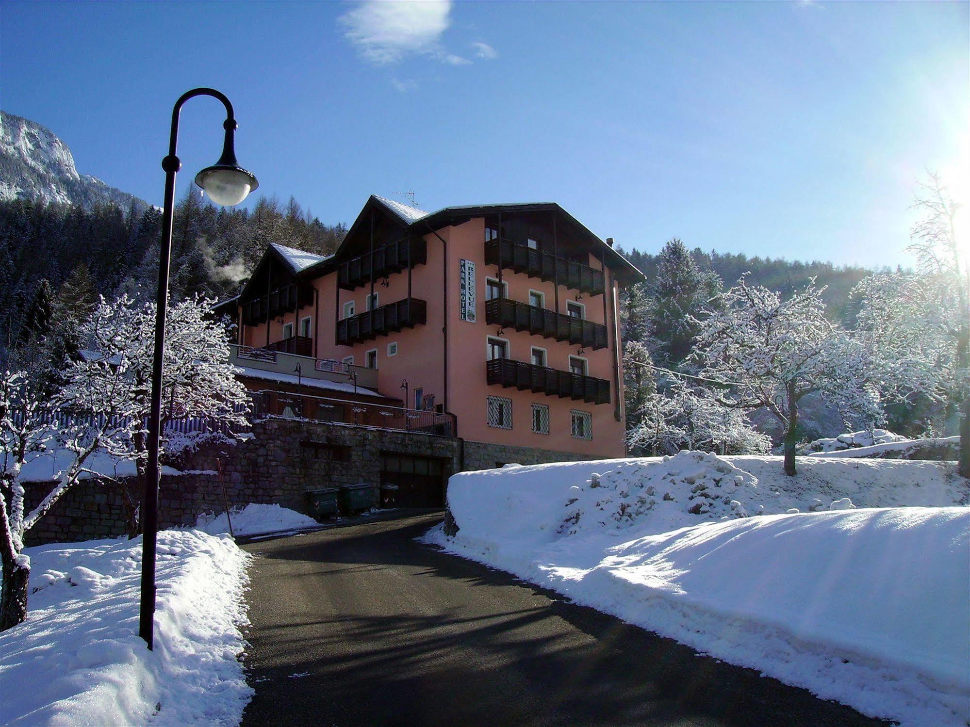 Park Hotel Bellevue Dimaro Exterior foto
