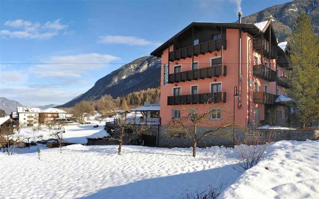 Park Hotel Bellevue Dimaro Exterior foto